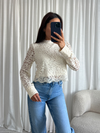 Kanten top in beige met voering – Stijlvol en comfortabel voor diverse outfits.