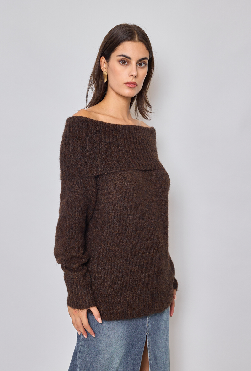 Lichtgrijze off shoulder trui – Comfortabel en stijlvol voor iedere gelegenheid.