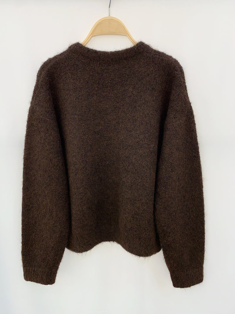 Bruin vest met knopen – De perfecte balans tussen elegantie en comfort.
