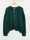 Elegant groen vest met knopen – Luxe stijl en verfijnde uitstraling.