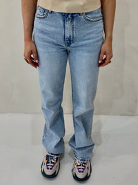 Baggy jeans