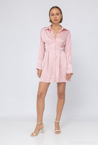Dames blousejurk in roze, lichtgewicht en comfortabel, ideaal voor zowel casual als chique outfits. Ook verkrijgbaar in wit.